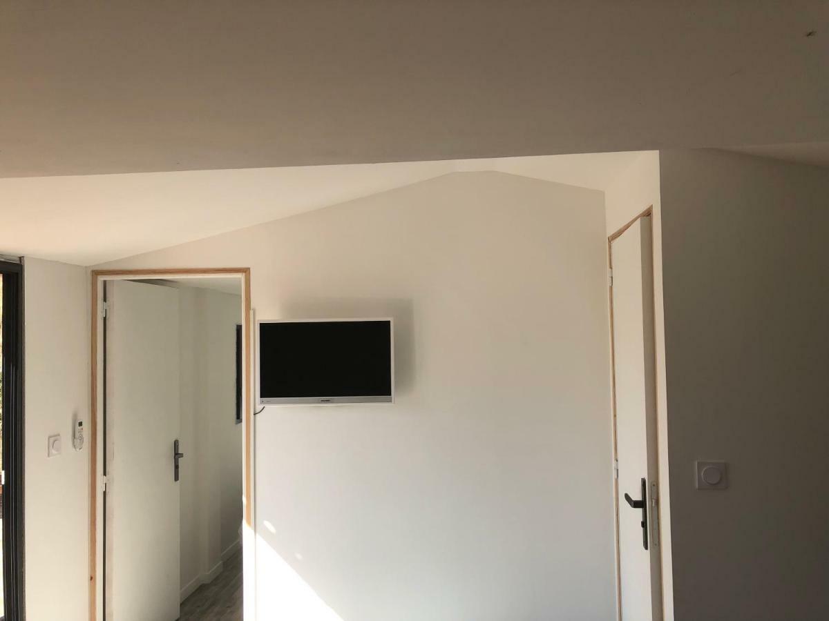 Tiny House Sur La Cote D'Azur Villa อิแยร์ ภายนอก รูปภาพ